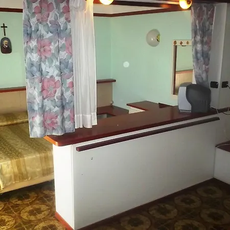 Отель Gaggiano 3*