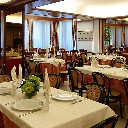 Gaggiano Hotel 3*